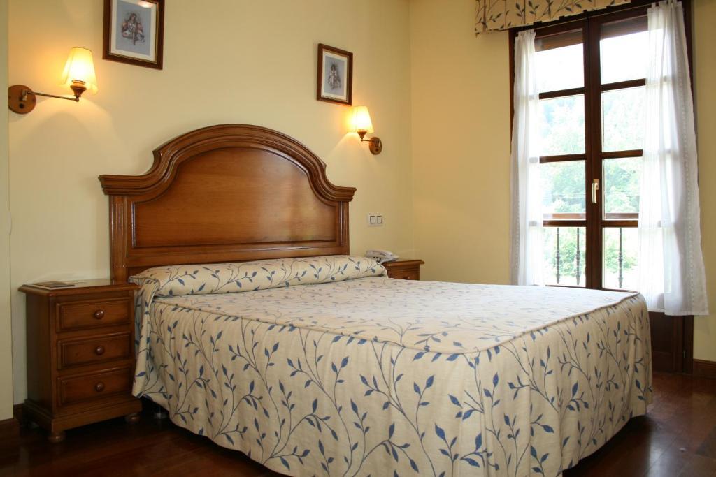 Hotel Valle Luinas